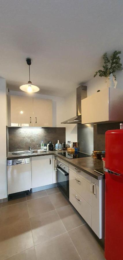 Appartement A 10 Min A Pied De La Plage De Ницца Экстерьер фото